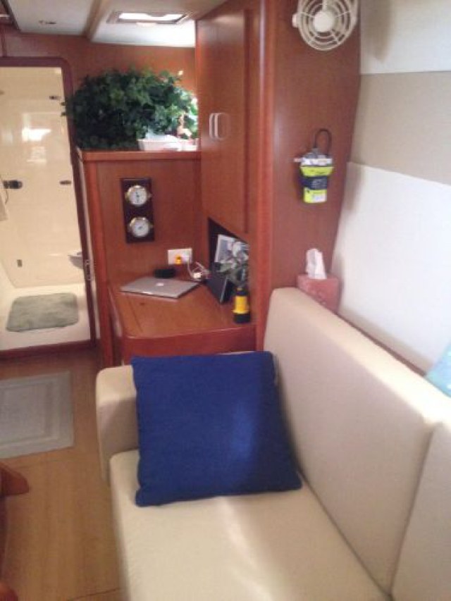 Used Sail Catamaran for Sale 2008 Leopard 46  Layout & Accommodations